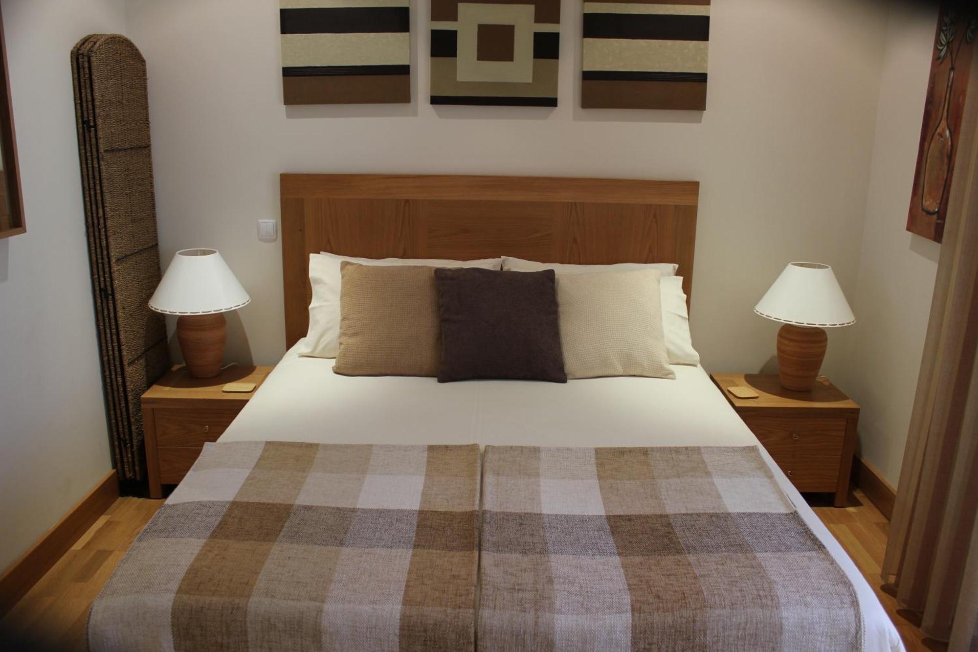 Luxury 3 Bedroom Apartment On Gated Complex Quarteira Kültér fotó