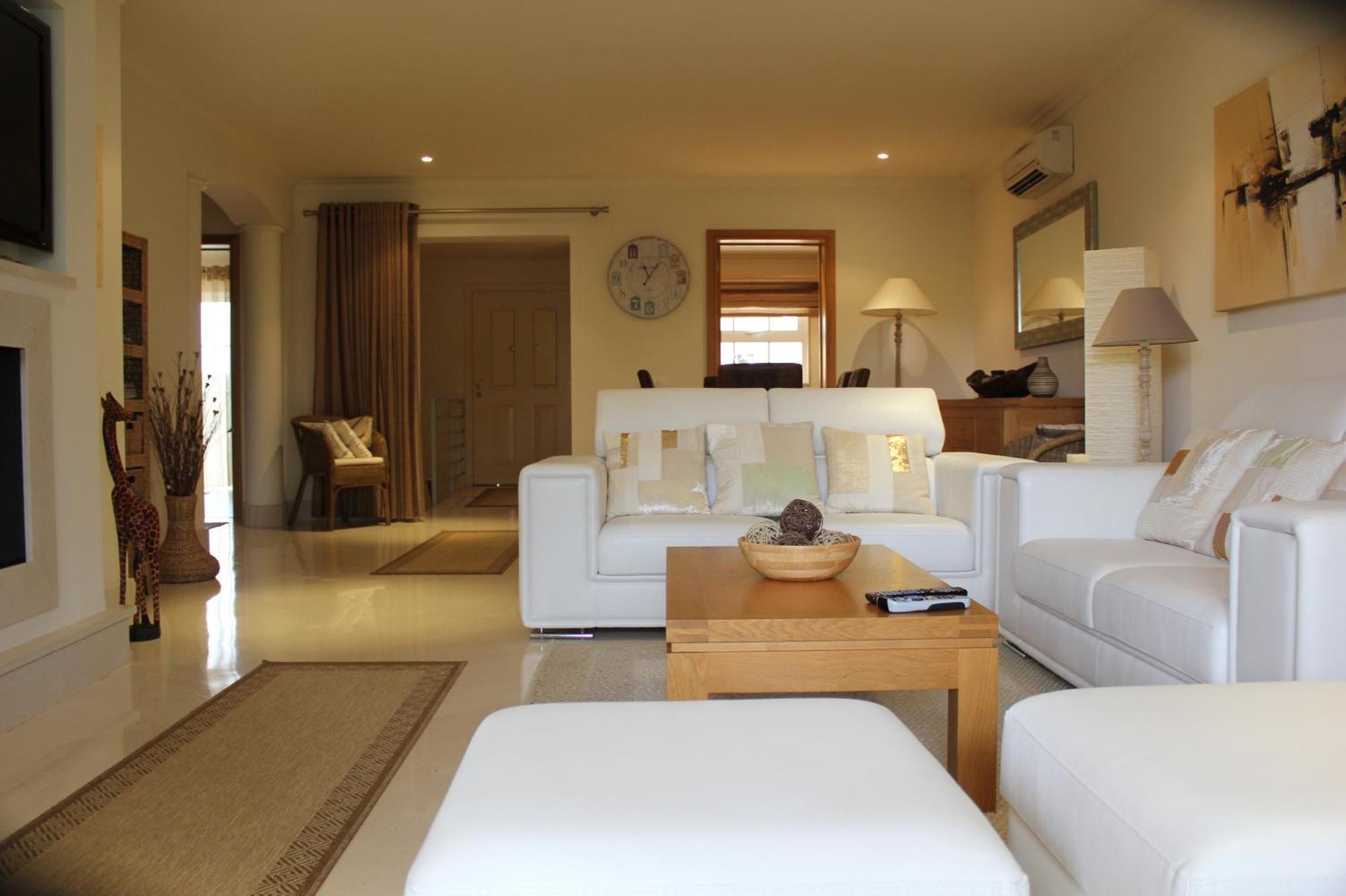 Luxury 3 Bedroom Apartment On Gated Complex Quarteira Kültér fotó