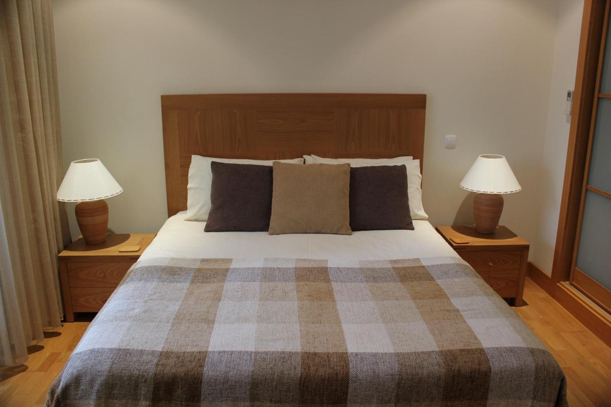 Luxury 3 Bedroom Apartment On Gated Complex Quarteira Kültér fotó